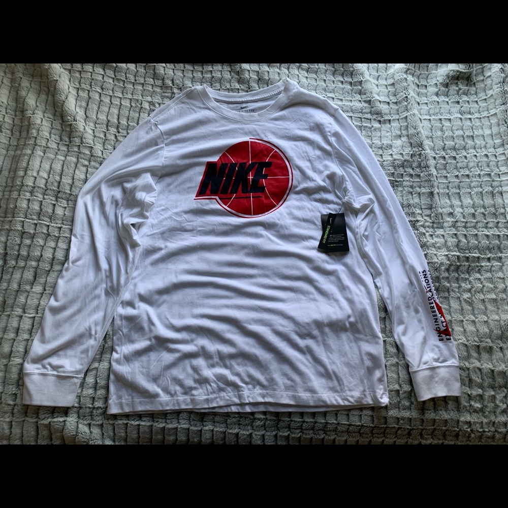 NIKE White Long Sleeve with Logo